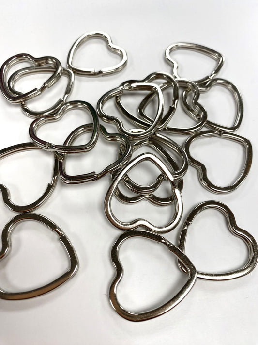 Split Ring 34mm Metal Heart