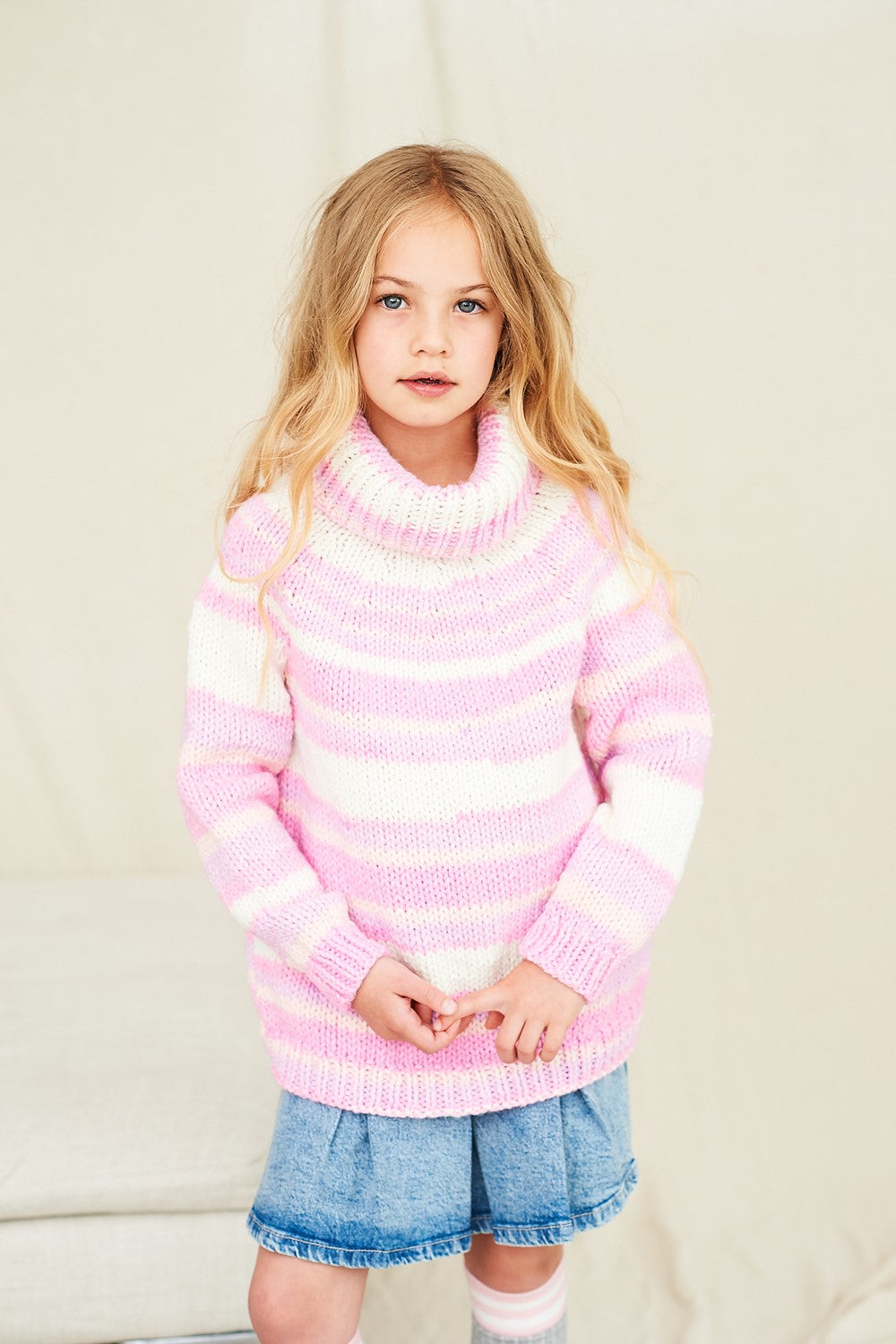 Stylecraft Knitting Pattern 10048 Chunky Childs Sweaters