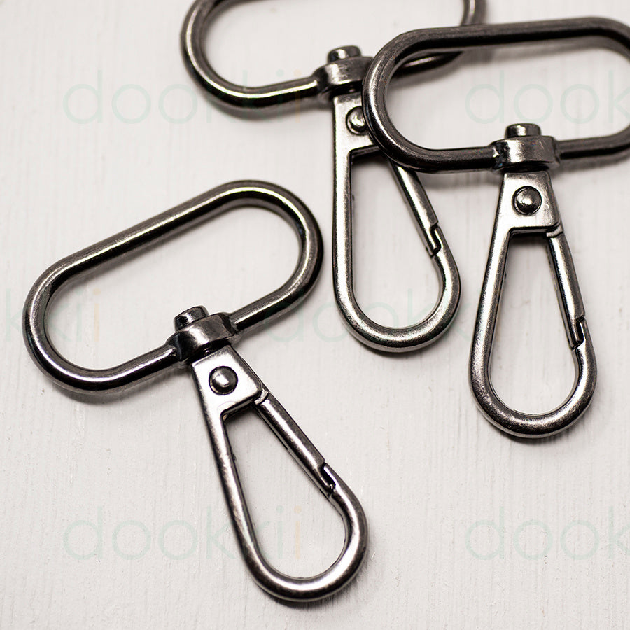 32mm Metal Snap Hooks  Gunmetal